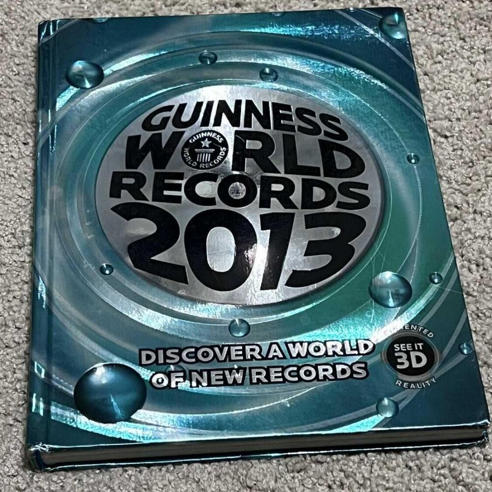 GUINNESS WORLD RECORDS 2013 HARD COVER